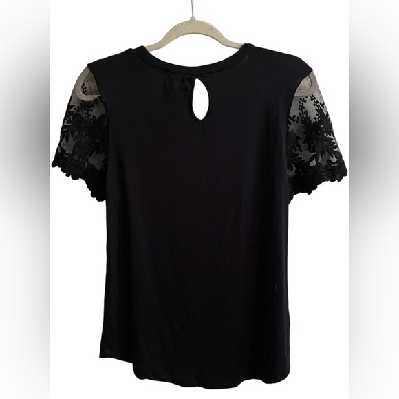 PEN & PAPER~ BLACK SHORTSLEEVED BLOUSE~LG - Picture 2 of 4